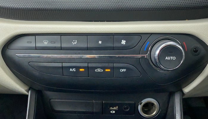 2021 Tata ALTROZ XT 1.5 RTQ, Diesel, Manual, 16,973 km, Automatic Climate Control