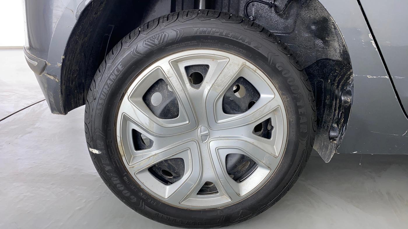 2021 Tata ALTROZ XT 1.5 RTQ, Diesel, Manual, 16,973 km, Right Rear Wheel