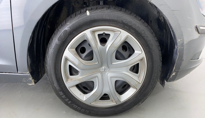 2021 Tata ALTROZ XT 1.5 RTQ, Diesel, Manual, 16,973 km, Right Front Wheel