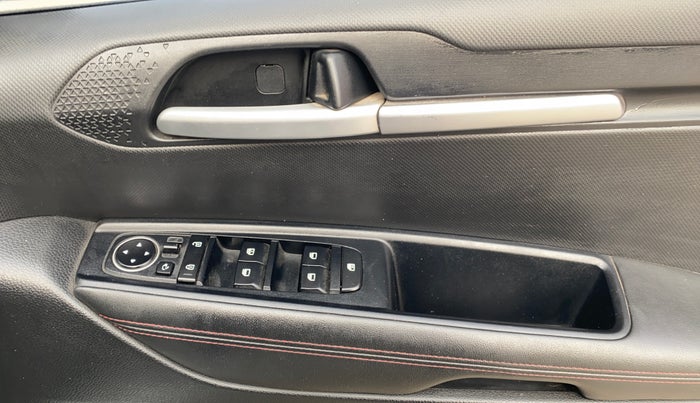 2021 KIA SONET GTX PLUS 1.0 IMT, Petrol, Manual, 60,670 km, Driver Side Door Panels Control