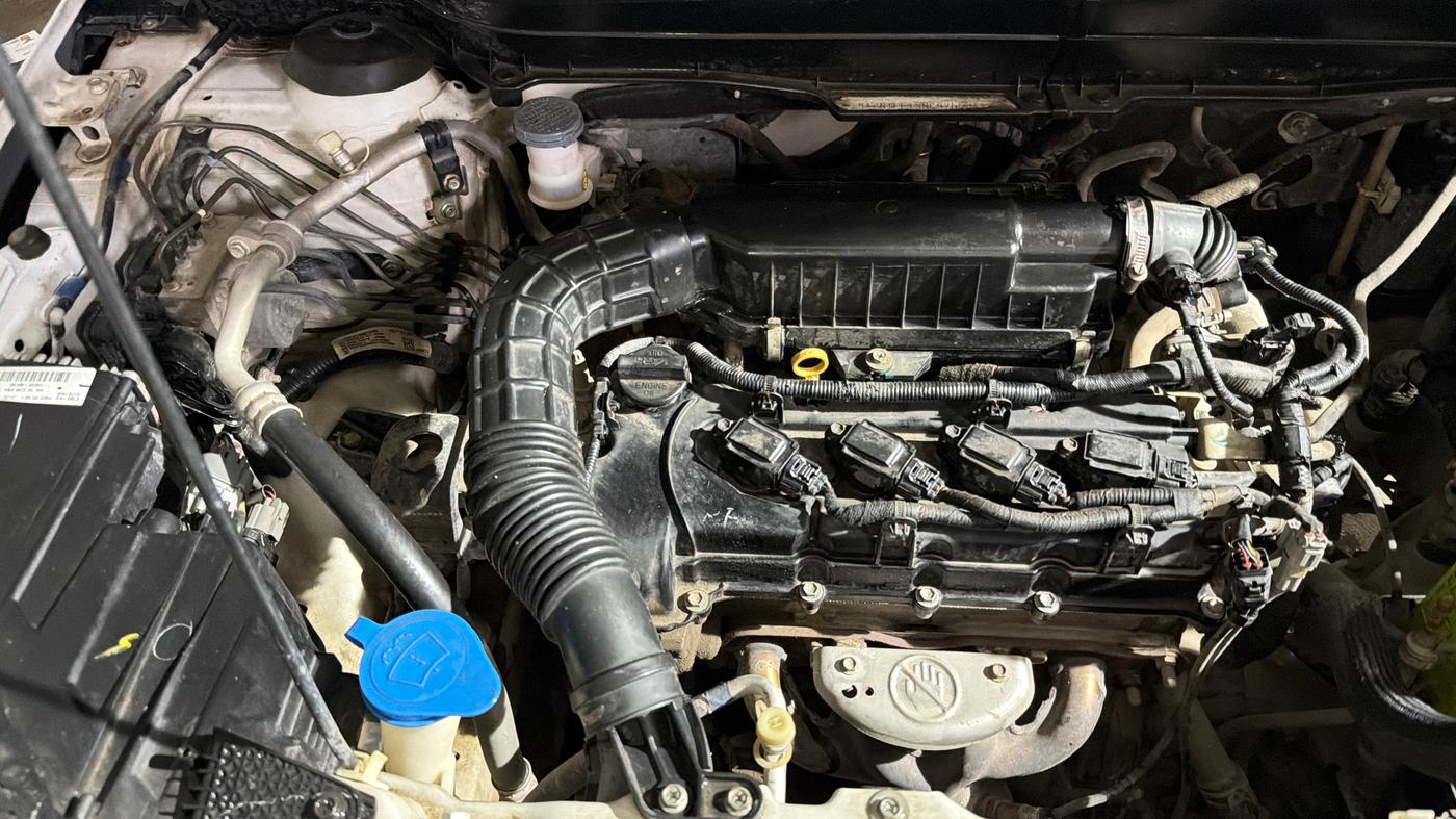 2022 Maruti Vitara Brezza VXI AT SHVS, Petrol, Automatic, 47,305 km, Engine View - Right