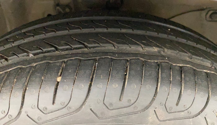 2012 Honda City 1.5L I-VTEC V MT, Petrol, Manual, 33,799 km, Right Front Tyre Tread