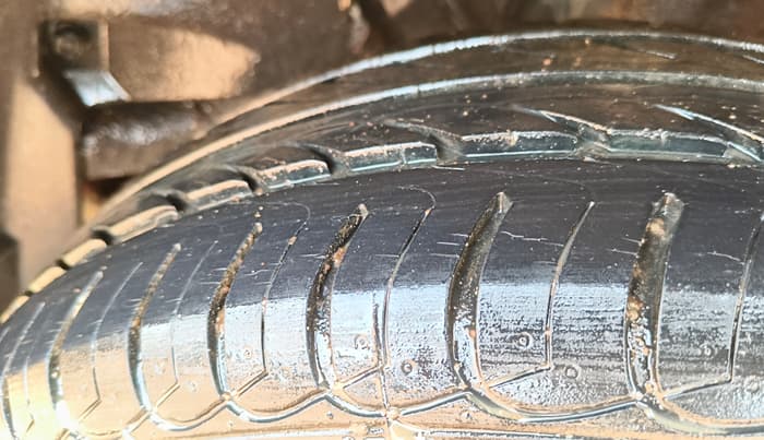 2018 Tata Tiago XZA PETROL, Petrol, Automatic, 8,096 km, Left Rear Tyre Tread