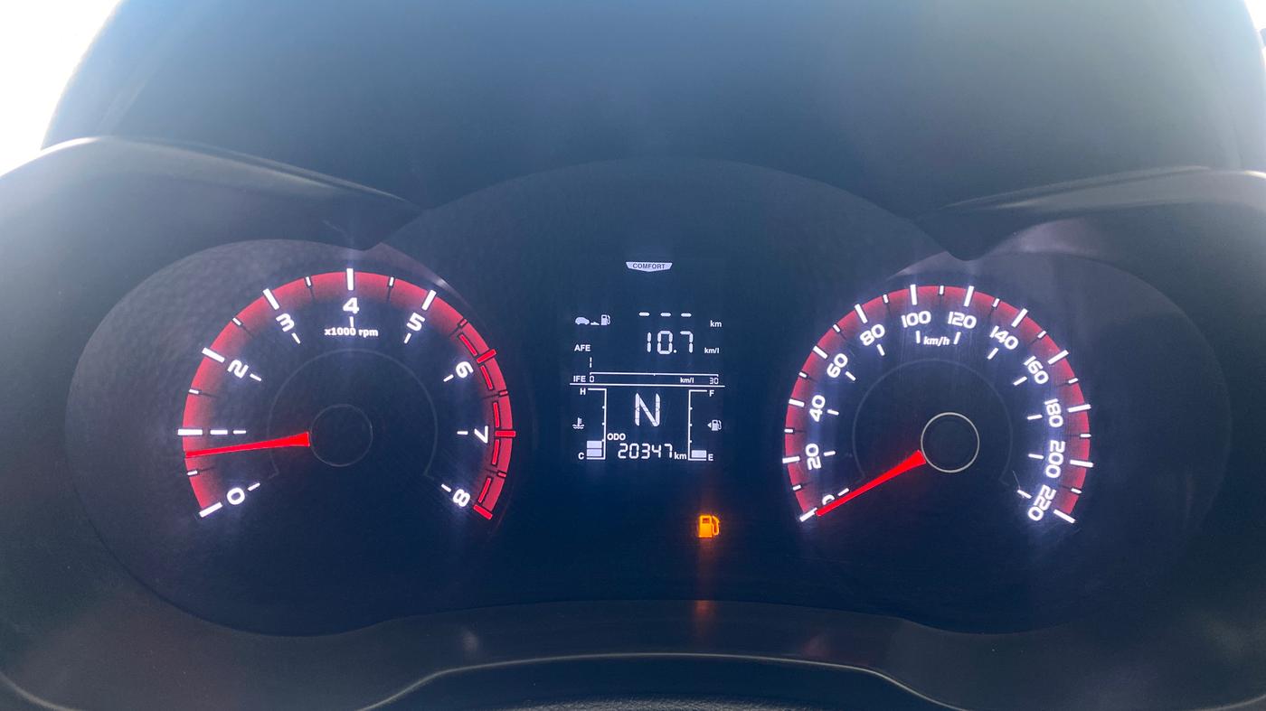 2023 Mahindra XUV300 W6 1.2 PETROL, Petrol, Manual, 20,345 km, Odometer Image