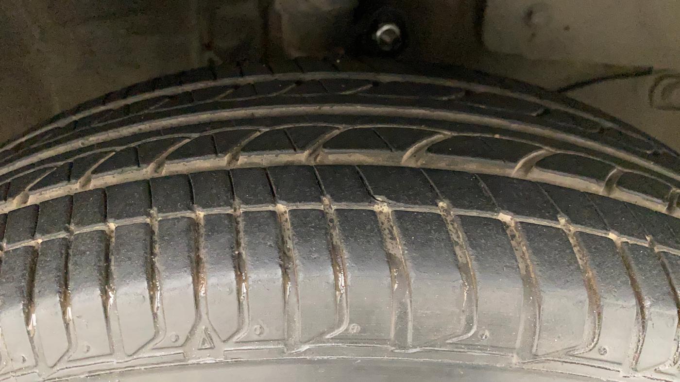 2012 Honda City 1.5L I-VTEC V MT, Petrol, Manual, 74,721 km, Right Front Tyre Tread