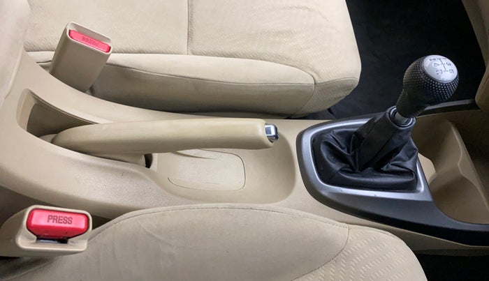 2012 Honda City 1.5L I-VTEC V MT, Petrol, Manual, 74,721 km, Gear Lever