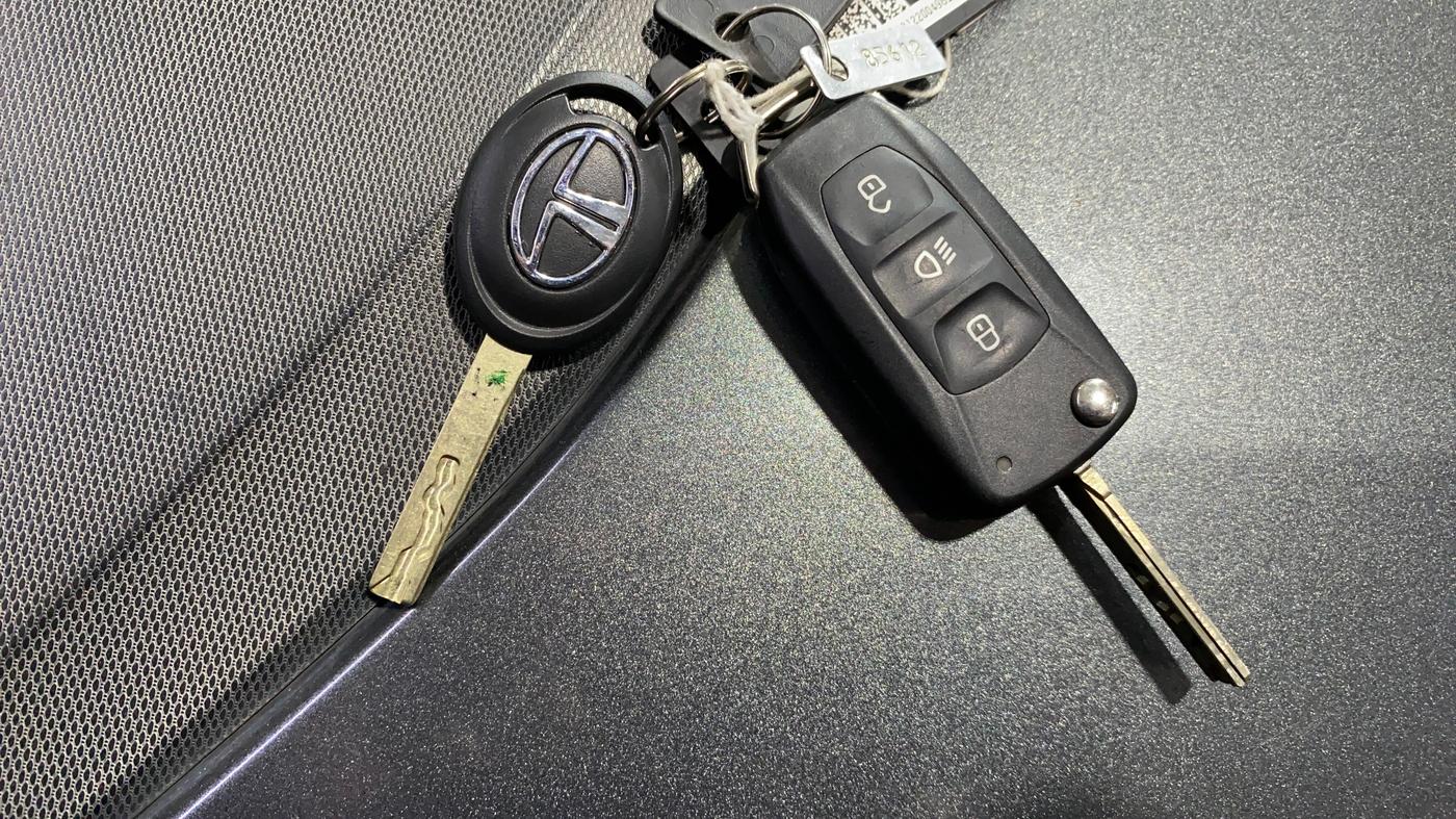 2021 Tata Tiago XZA PLUS PETROL, Petrol, Automatic, 12,837 km, Key Close Up