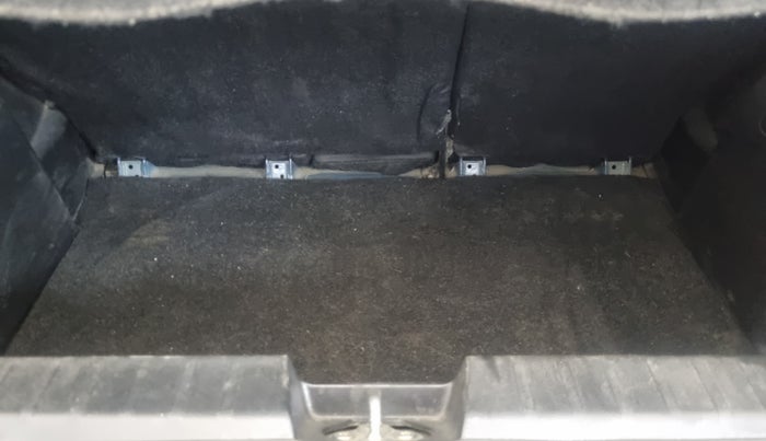 2018 Maruti Baleno DELTA PETROL 1.2, Petrol, Manual, 50,769 km, Boot Inside