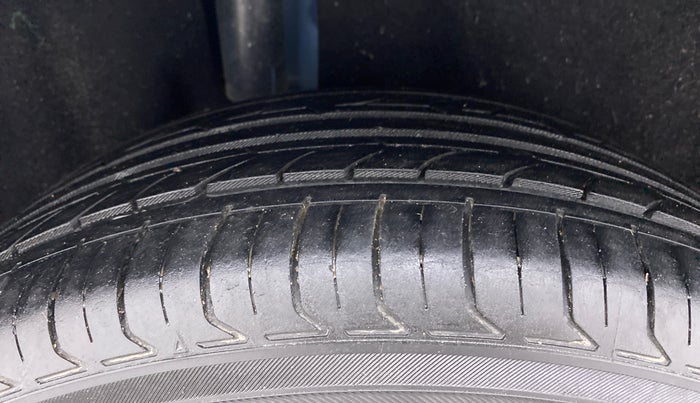 2018 Ford Ecosport TITANIUM 1.5L PETROL, Petrol, Manual, 39,914 km, Right Rear Tyre Tread