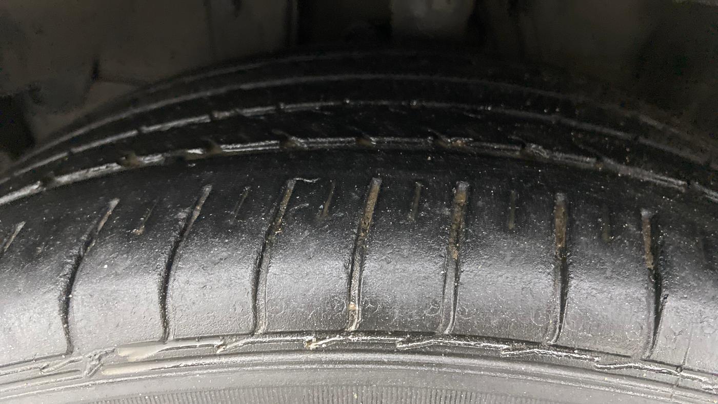 2017 Honda City VX CVT PETROL, Petrol, Automatic, 67,735 km, Left Front Tyre Tread