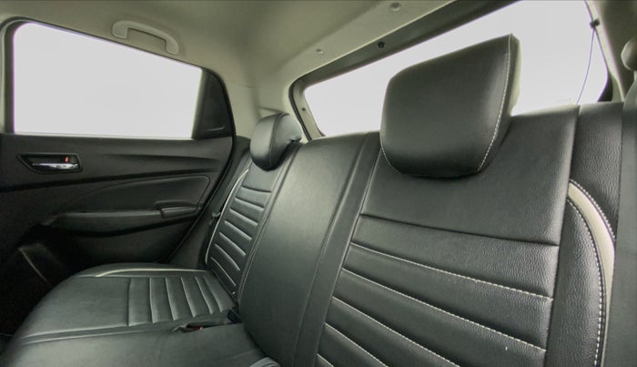 2018 Maruti Swift ZXI, Petrol, Manual, 55,919 km, Right Side Rear Door Cabin