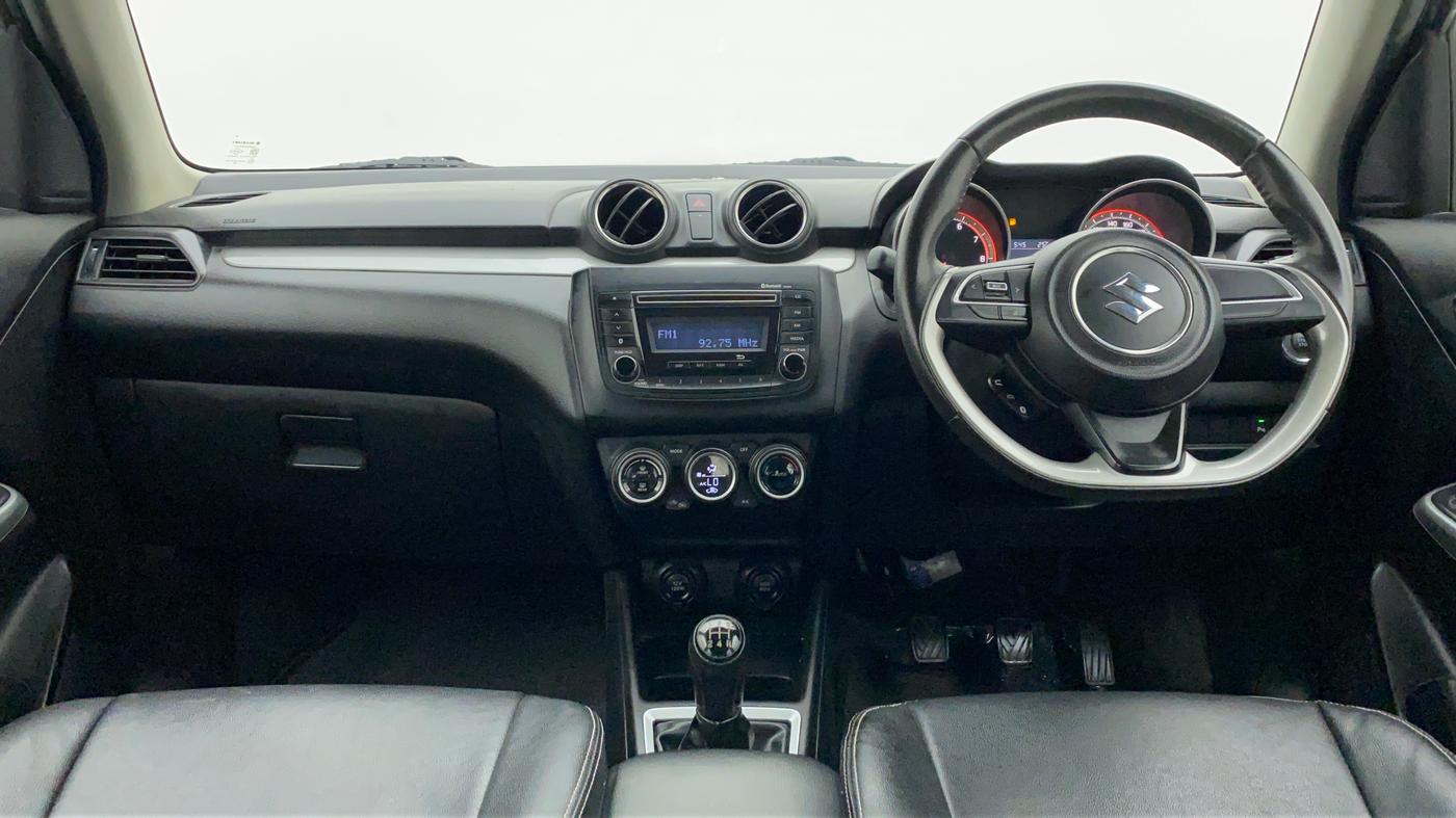 2018 Maruti Swift ZXI, Petrol, Manual, 55,919 km, Dashboard