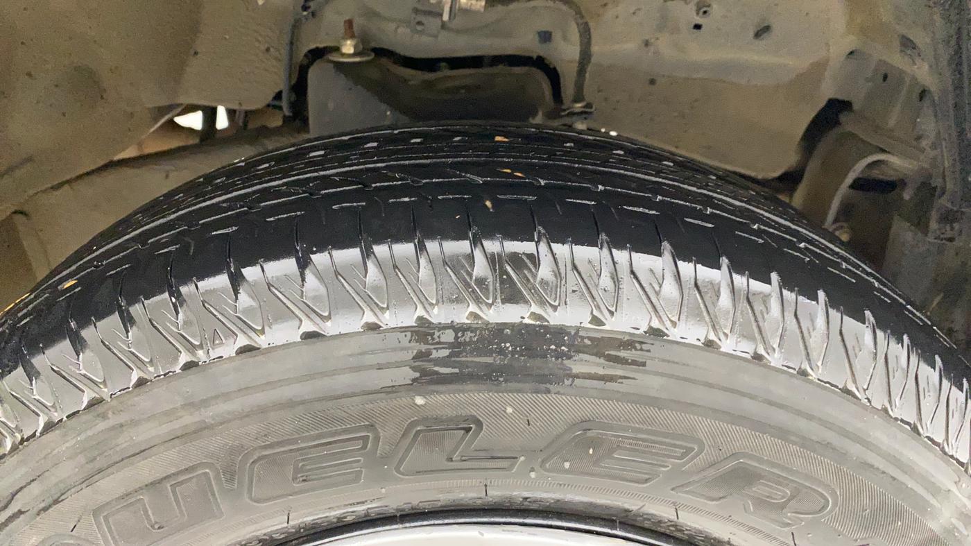 2023 Maruti JIMNY ALPHA ALL GRIP PRO MT, Petrol, Manual, 20,695 km, Right Front Tyre Tread