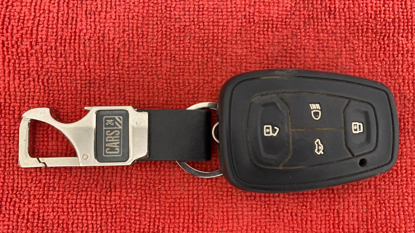 2019 Tata Harrier XZ 2.0L Kryotec, Diesel, Manual, 39,250 km, Key Close Up