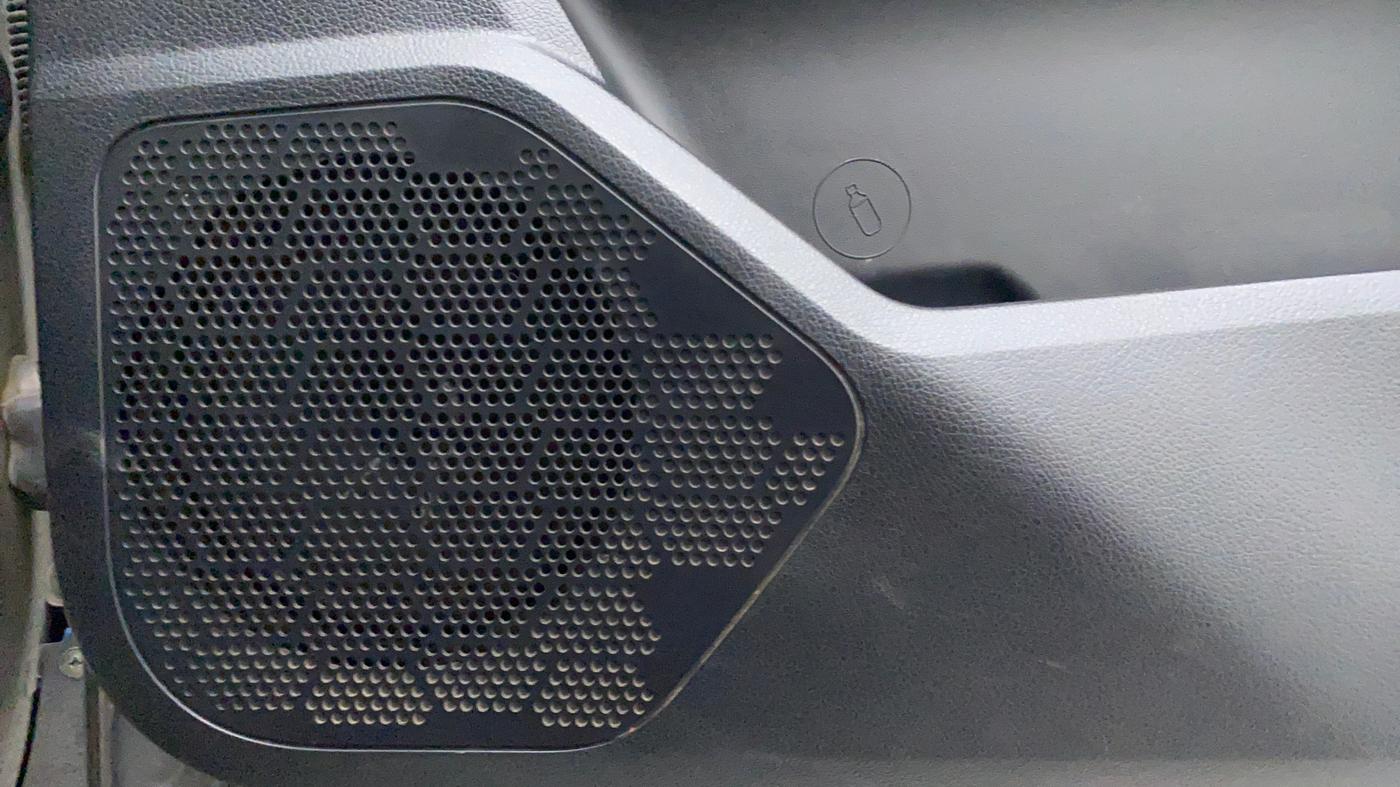 2019 Tata Harrier XZ 2.0L Kryotec, Diesel, Manual, 39,250 km, Speaker