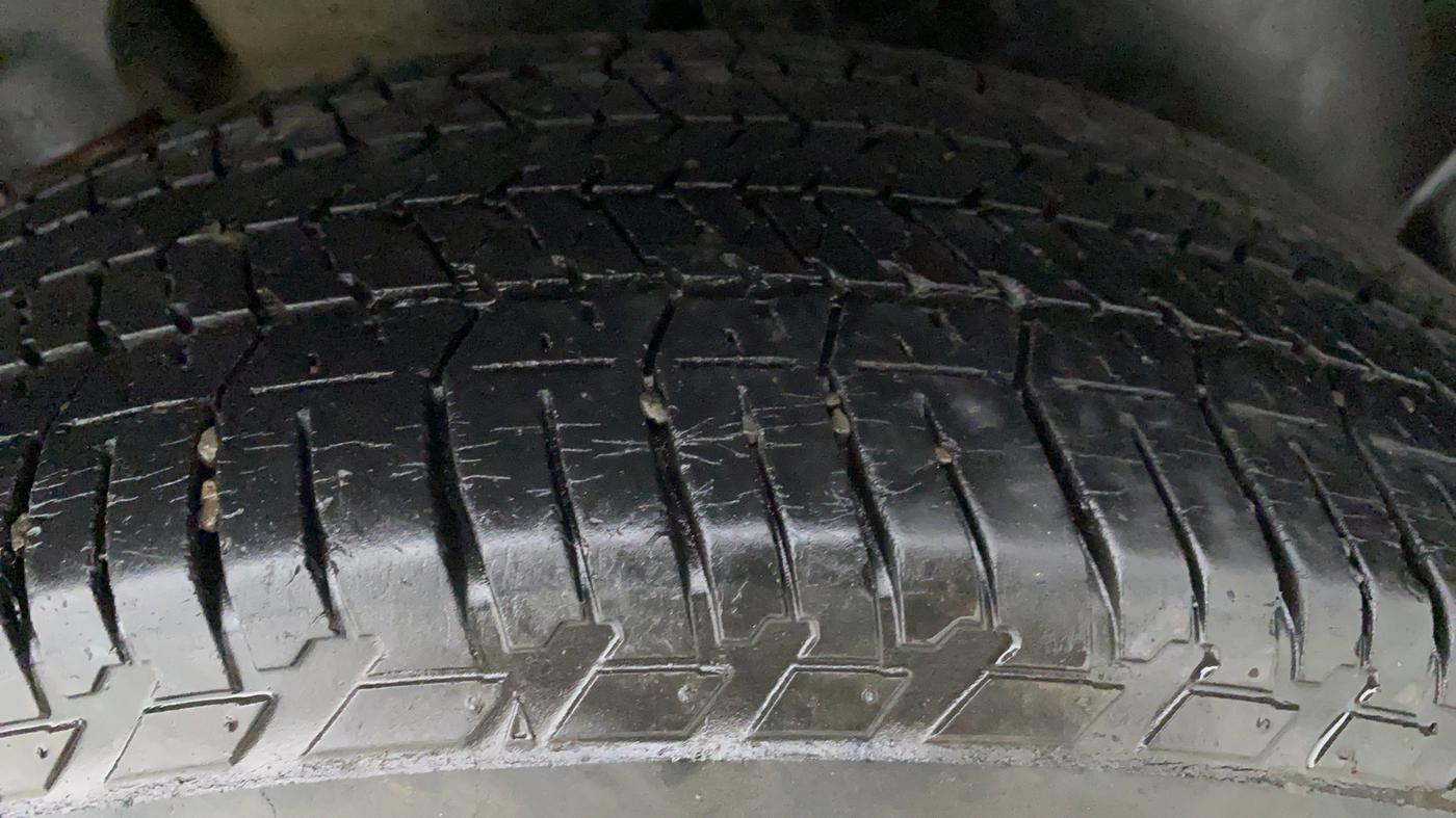 2019 Tata Harrier XZ 2.0L Kryotec, Diesel, Manual, 39,250 km, Left Rear Tyre Tread