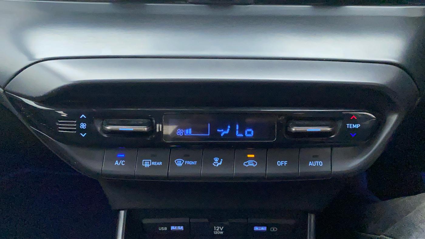 2020 Hyundai NEW I20 ASTA (O) 1.5 CRDI MT, Diesel, Manual, 15,859 km, Automatic Climate Control