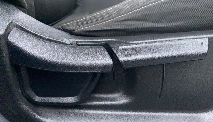 2020 Hyundai NEW I20 ASTA (O) 1.5 CRDI MT, Diesel, Manual, 15,859 km, Driver Side Adjustment Panel