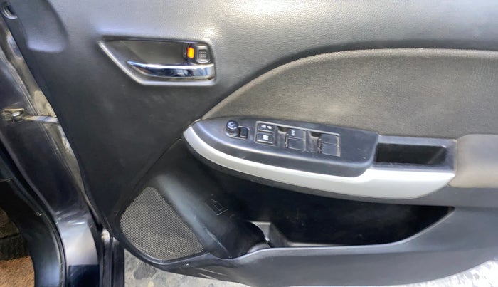 2017 Maruti Baleno DELTA PETROL 1.2, Petrol, Manual, 57,452 km, Driver Side Door Panels Control