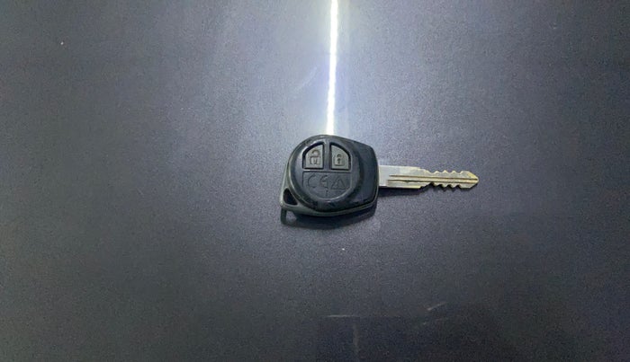 2017 Maruti Baleno DELTA PETROL 1.2, Petrol, Manual, 57,452 km, Key Close Up