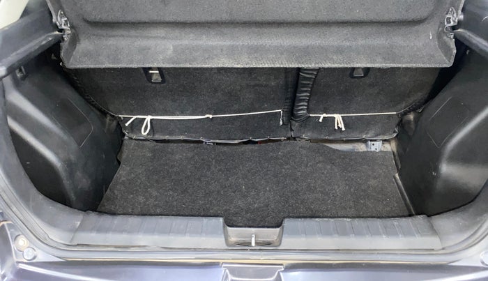 2017 Maruti Baleno DELTA PETROL 1.2, Petrol, Manual, 57,452 km, Boot Inside