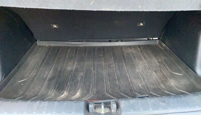 2021 KIA SONET HTX 1.0 IMT, Petrol, Manual, 18,338 km, Boot Inside