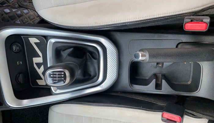 2021 KIA SONET HTX 1.0 IMT, Petrol, Manual, 18,338 km, Gear Lever