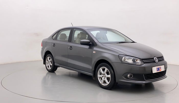 2014 Volkswagen Vento HIGHLINE DIESEL 1.6, Diesel, Manual, 83,566 km, Right Front Diagonal