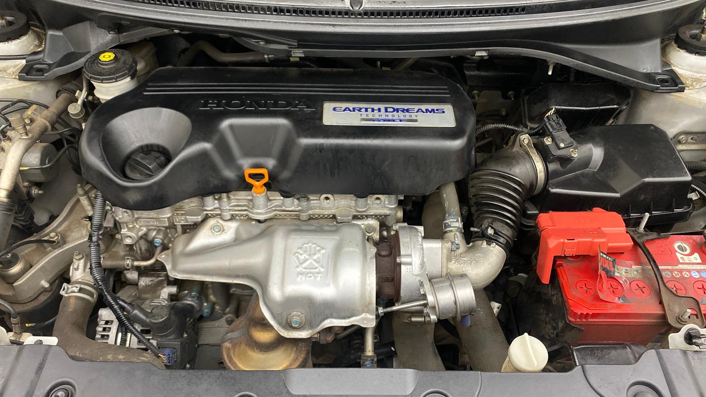 2016 Honda BR-V 1.5L I- DTEC S, Diesel, Manual, 93,082 km, Engine View