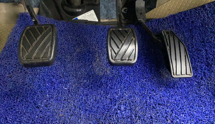 2018 Maruti Dzire ZXI, Petrol, Manual, 53,661 km, Pedals