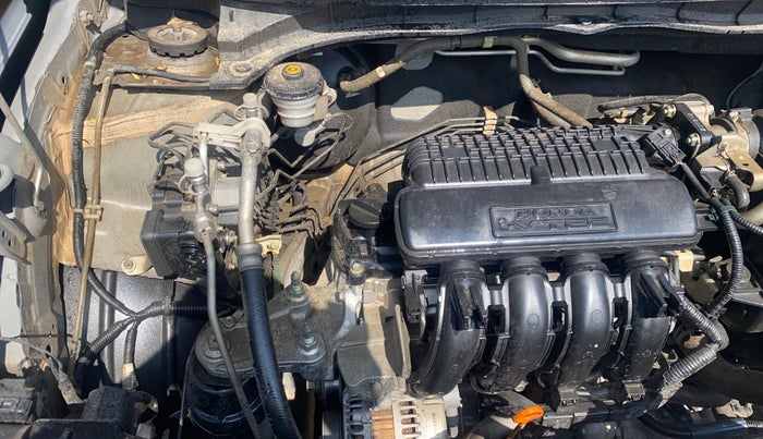 2023 Honda Amaze 1.2L I-VTEC VX CVT, Petrol, Automatic, 32,279 km, Engine View - Right