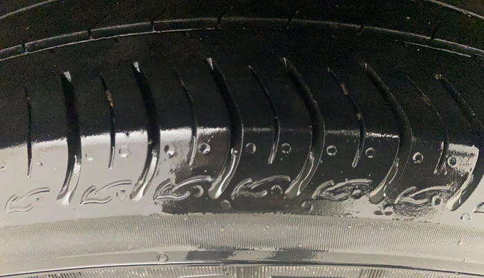 2023 Honda Amaze 1.2L I-VTEC VX CVT, Petrol, Automatic, 32,279 km, Left Rear Tyre Tread