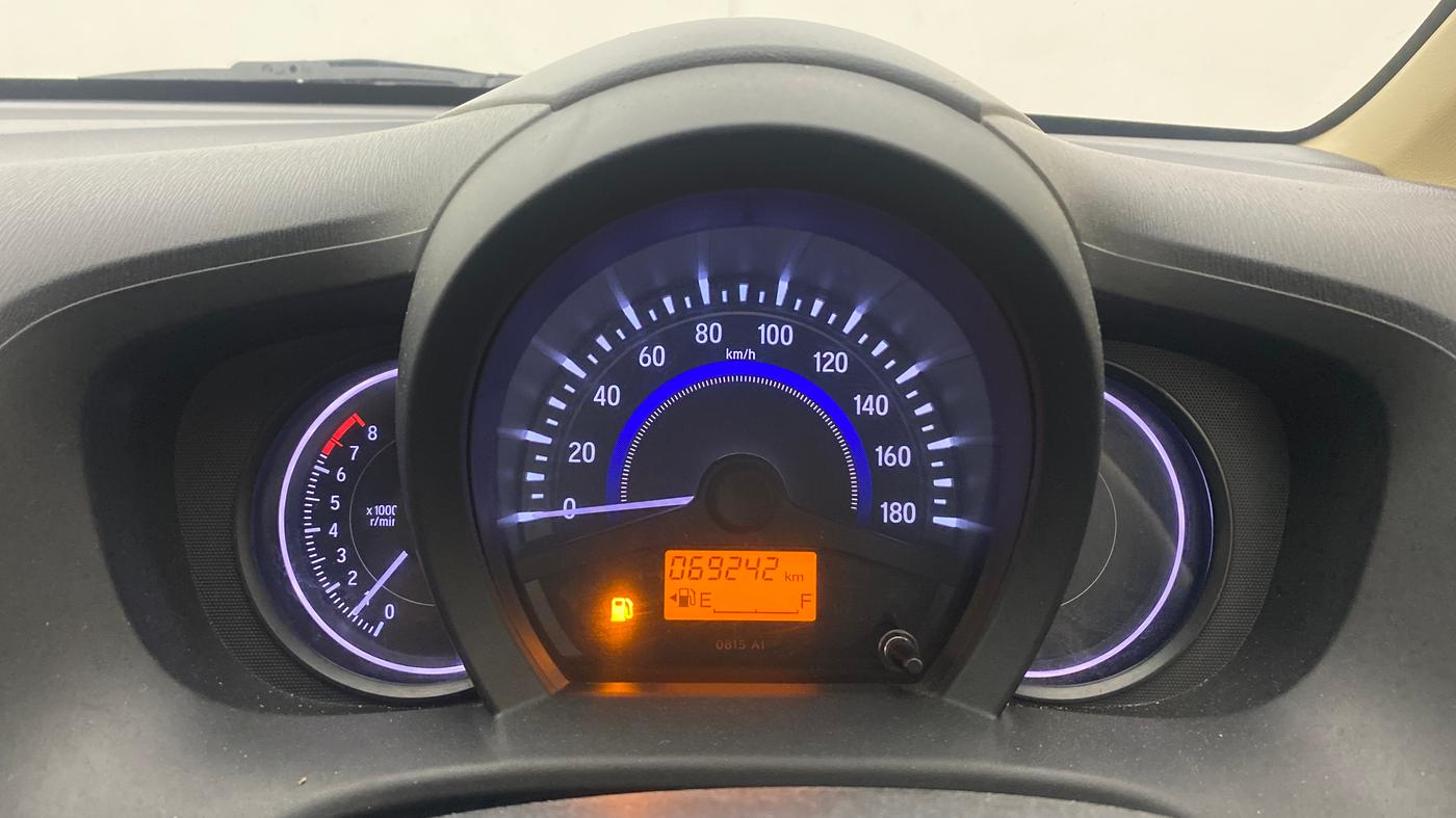 2015 Honda Brio S MT, Petrol, Manual, 69,220 km, Odometer Image