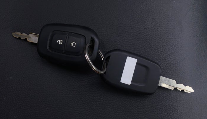 2022 Renault Kwid CLIMBER MT 1.0, Petrol, Manual, 14,836 km, Key Close Up