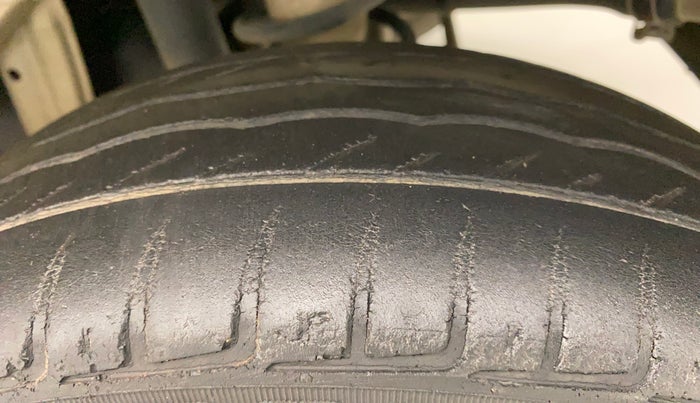 2012 Maruti Alto K10 VXI, Petrol, Manual, 49,241 km, Left Rear Tyre Tread