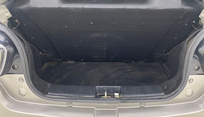 2018 Mahindra KUV 100 NXT K2 P 6 STR, Petrol, Manual, 27,851 km, Boot Inside