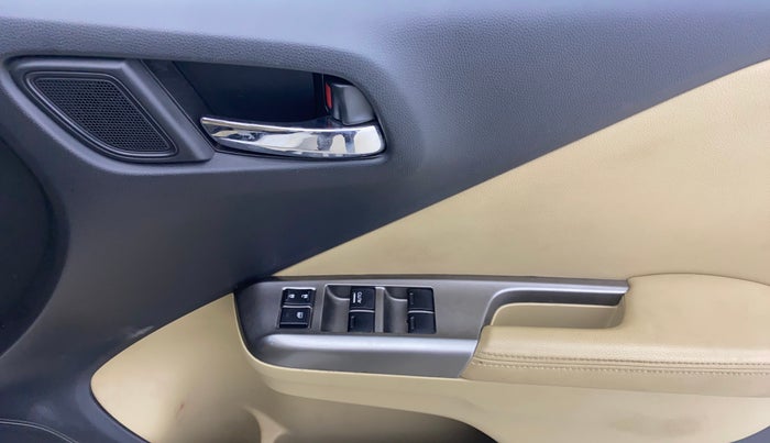 2016 Honda City 1.5L I-VTEC VX CVT, Petrol, Automatic, 23,008 km, Driver Side Door Panels Control