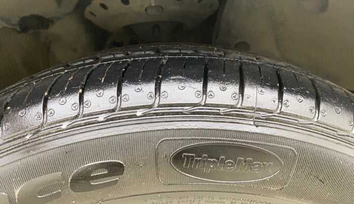 2016 Honda City 1.5L I-VTEC VX CVT, Petrol, Automatic, 23,008 km, Right Front Tyre Tread