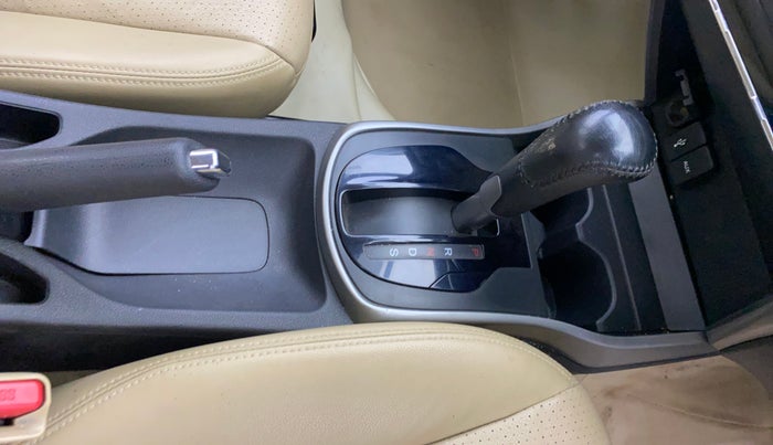 2016 Honda City 1.5L I-VTEC VX CVT, Petrol, Automatic, 23,008 km, Gear Lever