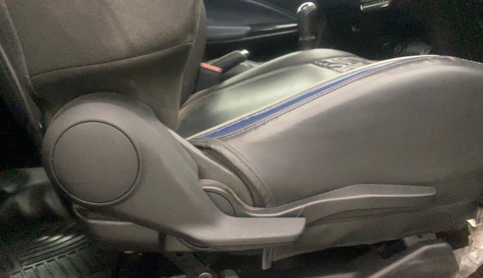 2022 Maruti Baleno ALPHA PETROL 1.2, Petrol, Manual, 21,797 km, Driver Side Adjustment Panel