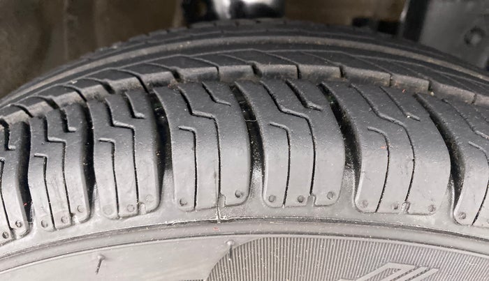 2014 Nissan Micra Active XV, Petrol, Manual, 39,557 km, Right Front Tyre Tread