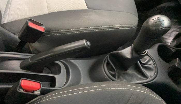 2011 Nissan Micra XE PETROL, Petrol, Manual, 43,398 km, Gear Lever