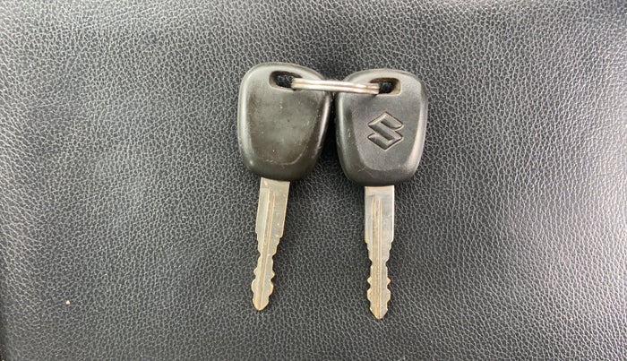 2023 Maruti Eeco 5 STR AC, Petrol, Manual, 26,319 km, Key Close Up
