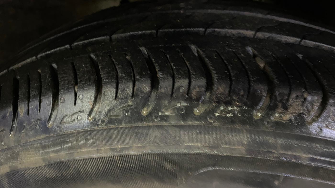 2023 Honda Amaze 1.2L I-VTEC VX CVT, Petrol, Automatic, 13,699 km, Right Front Tyre Tread