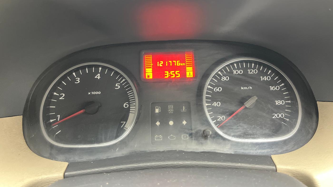 2013 Renault Duster 85 PS RXL DIESEL, Diesel, Manual, 1,21,776 km, Odometer Image