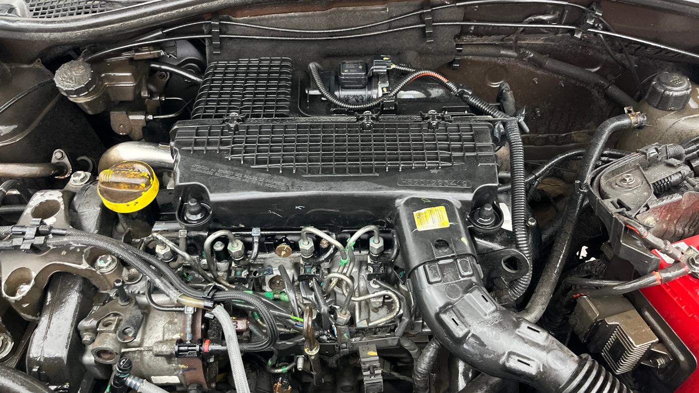 2013 Renault Duster 85 PS RXL DIESEL, Diesel, Manual, 1,21,776 km, Engine View