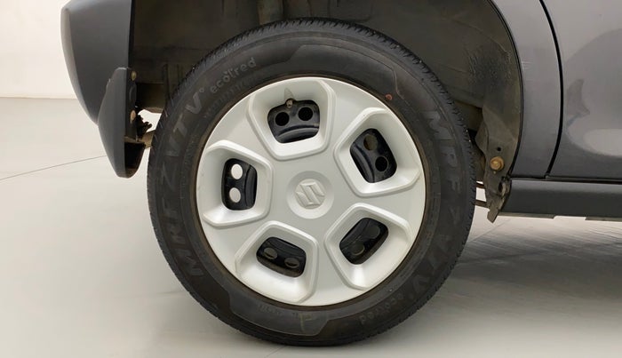 2020 Maruti S PRESSO VXI+, Petrol, Manual, 31,237 km, Right Rear Wheel