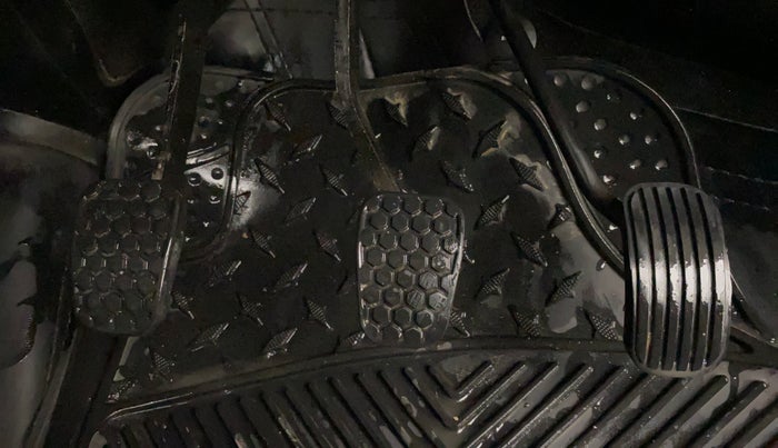 2021 Tata Tiago XZ PLUS PETROL, Petrol, Manual, 75,425 km, Pedals