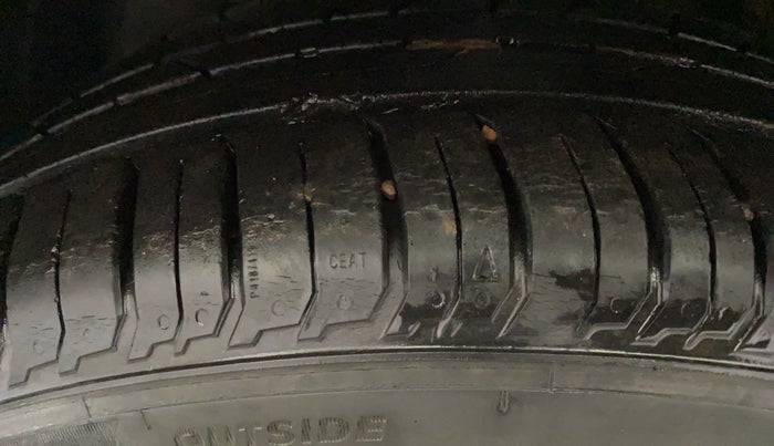 2021 Hyundai NEW I20 SPORTZ 1.0T GDI IMT, Petrol, Manual, 10,656 km, Left Front Tyre Tread