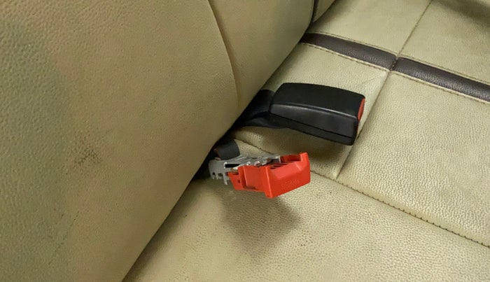 2012 Hyundai i10 MAGNA 1.2, Petrol, Manual, 88,839 km, Second-row left seat - Belt buckle not working